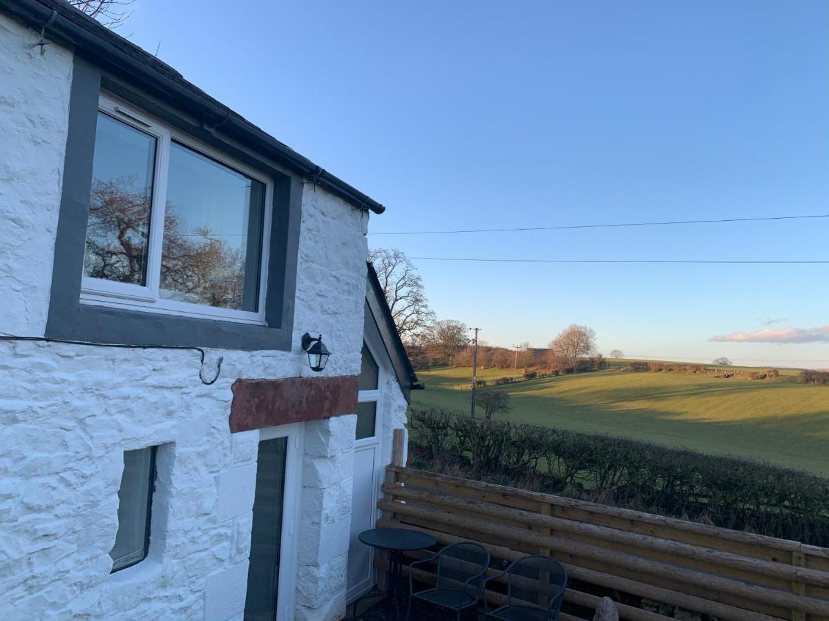Delightful One Bed Lake District Cottage Penrith Exterior photo